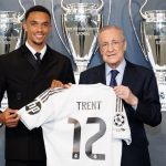 ألكسندر-أرنولد يوقع مع ريال مدريد حتى 2031